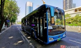 通州公交车爆料新闻最新,通州公交车突发意外！最新爆料揭示惊心动魄一幕